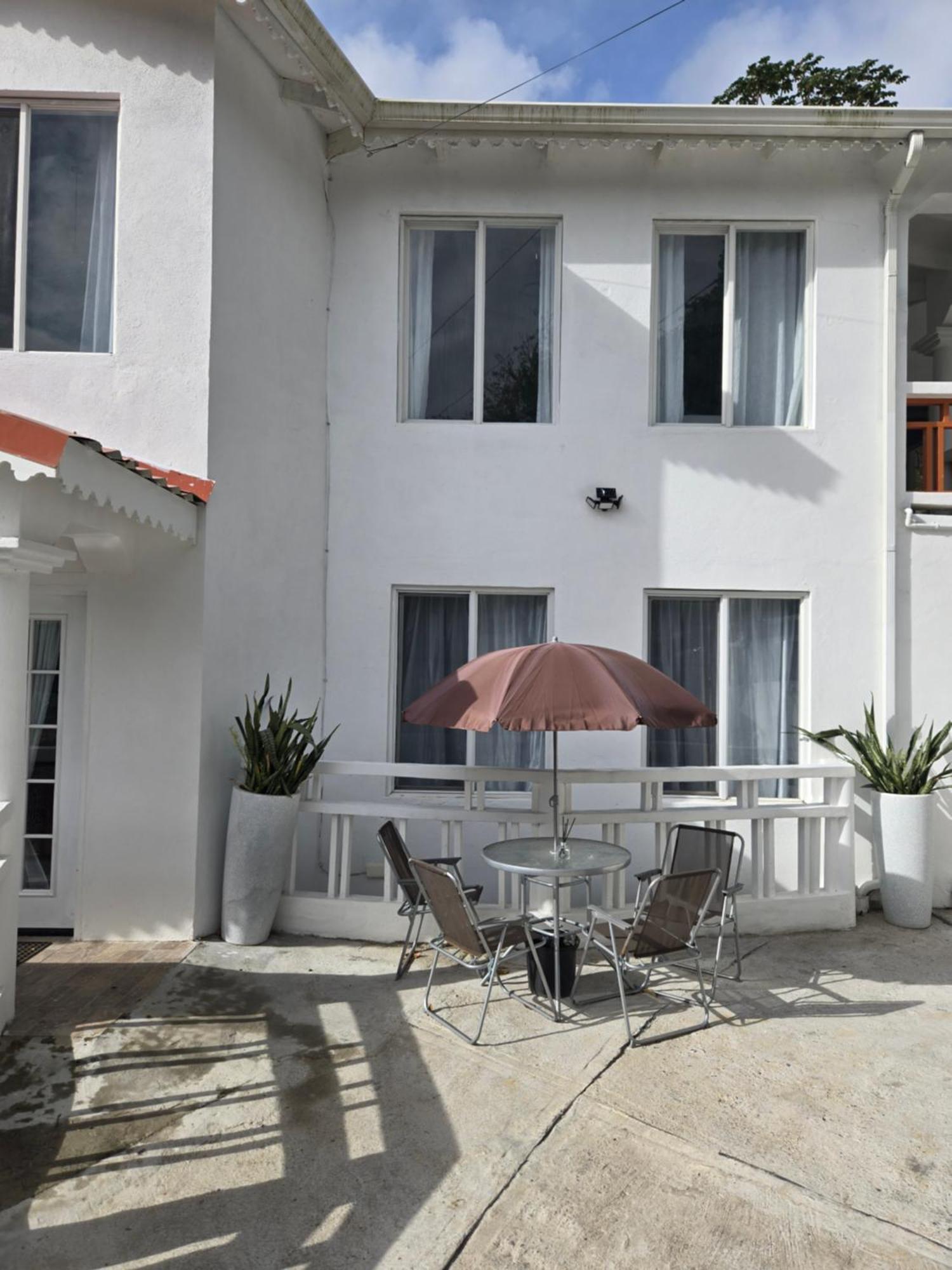 Jean Olive Apartment Castries Exterior photo